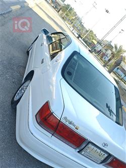 تۆیۆتا کراون